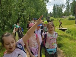 Rok szkolny 2024-2025 - 101 - Klasy pierwsze na wycieczce w skansenie w Kolbuszowej